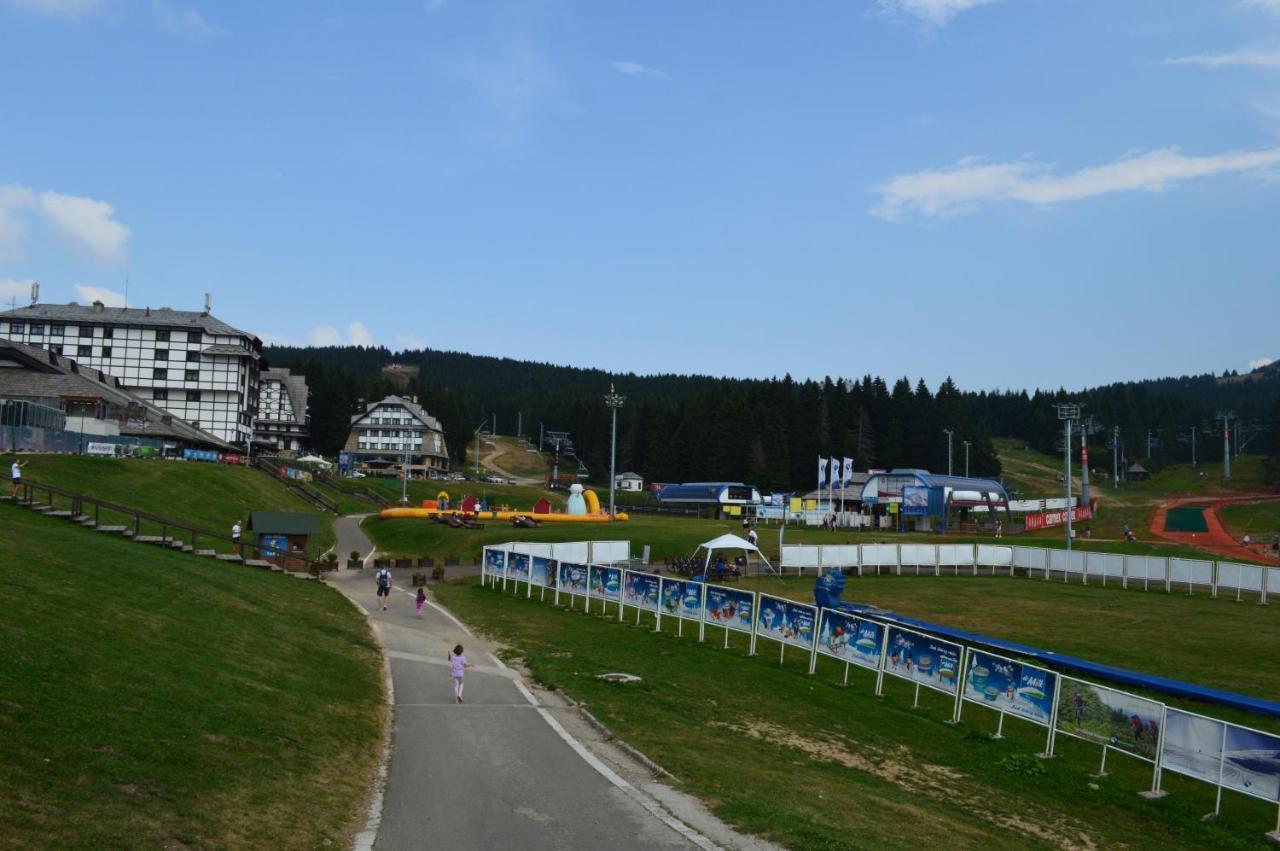 Milmari Resort - Apartman L43 Kopaonik Extérieur photo